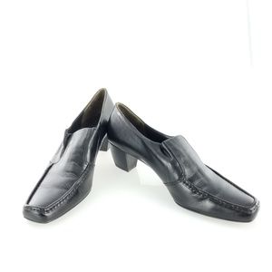 Paul Green Heeled Loafers Handmade in Austria